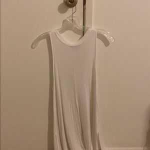 M lightweight white tunic top